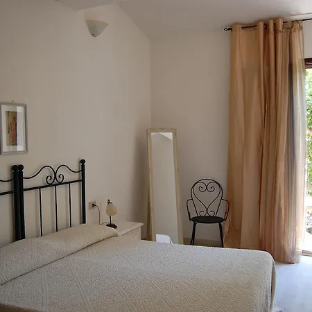 Andrea E Valentina Bed & Breakfast *