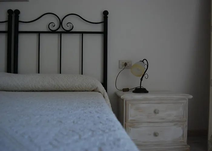 Andrea E Valentina Bed & Breakfast S'archittu Cuglieri